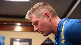 Take a look inside of the Blue Angels briefing room