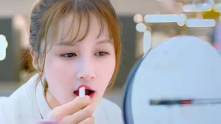 شاب غني ومغرور بيتجوز بنت وهو مش عارف شكلها بس لما بيشوفها بيقرر يشغلها عنده ملخص مسلسل التي احببتها 