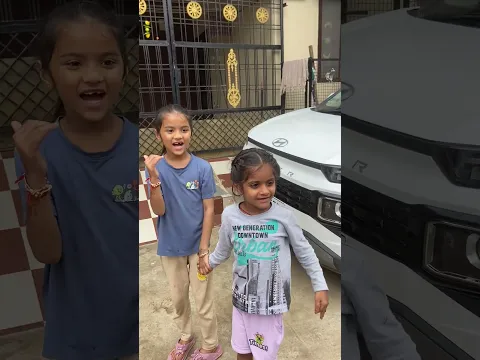 मम्मी ने पकड़ लिया 😰🤭 #ytshorts #shorts #viral #youtubeshorts #shortvideo #bachpan