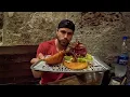 Download Lagu Jimis Burger Mumbai | Searching for India's best burger 🇮🇳