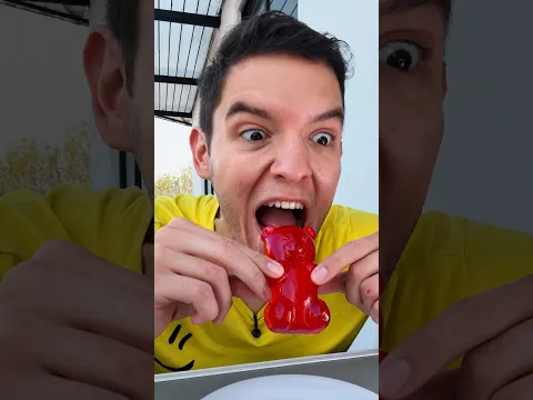 MORDÍ a Mi Hijo Goku MIENTRAS DORMÍA !! 😱