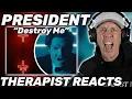 Download Lagu Therapeut REAGEERT op PRESIDENT - Vernietig mij (officiële video)