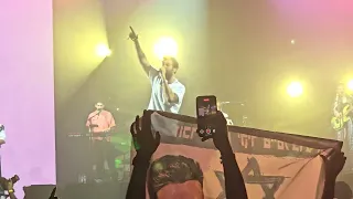 רביד פלוטניק שמש שזורחת עליי האנגר 11 