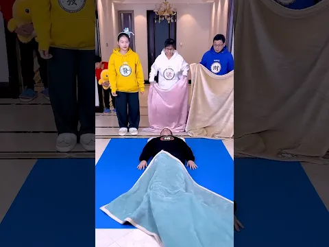 O TRIO QUE COBRIR A PESSOA COMPLETAMENTE VENCE! #shorts #viral #challenge