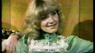 Stella Parton with her Mom Dad 1978 Interview