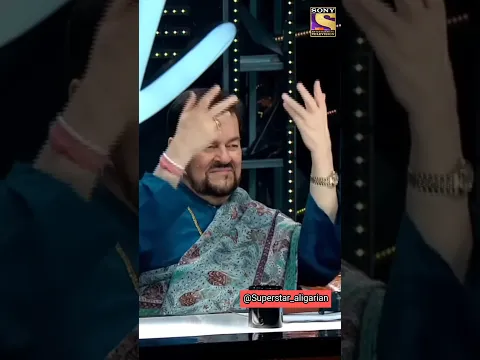 panch waqt in minaro se aati hai awaz I indian qawwali #youtubeshorts #qawwali #islamicvideo #short