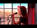 Charlotte Cardin interprète "The Way We Touch" dans Le Double Expresso RTL2