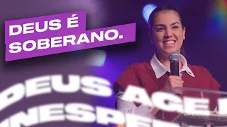 DEUS É SOBERANO | Camila Barros