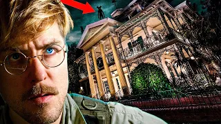 Overnight in DISNEY’S HAUNTED MANSION! (ALONE)