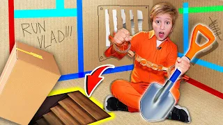 تحدي الهروب من سجن الكرتون 