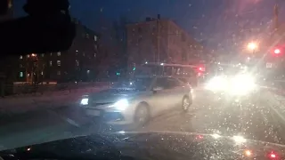 Авария с пассажирским автобусом в Нефтяниках