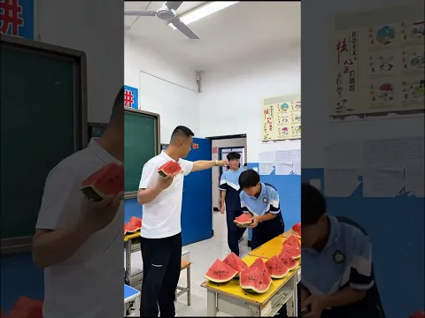 स्कूल टीचर ने अपने बर्थडे के दिन