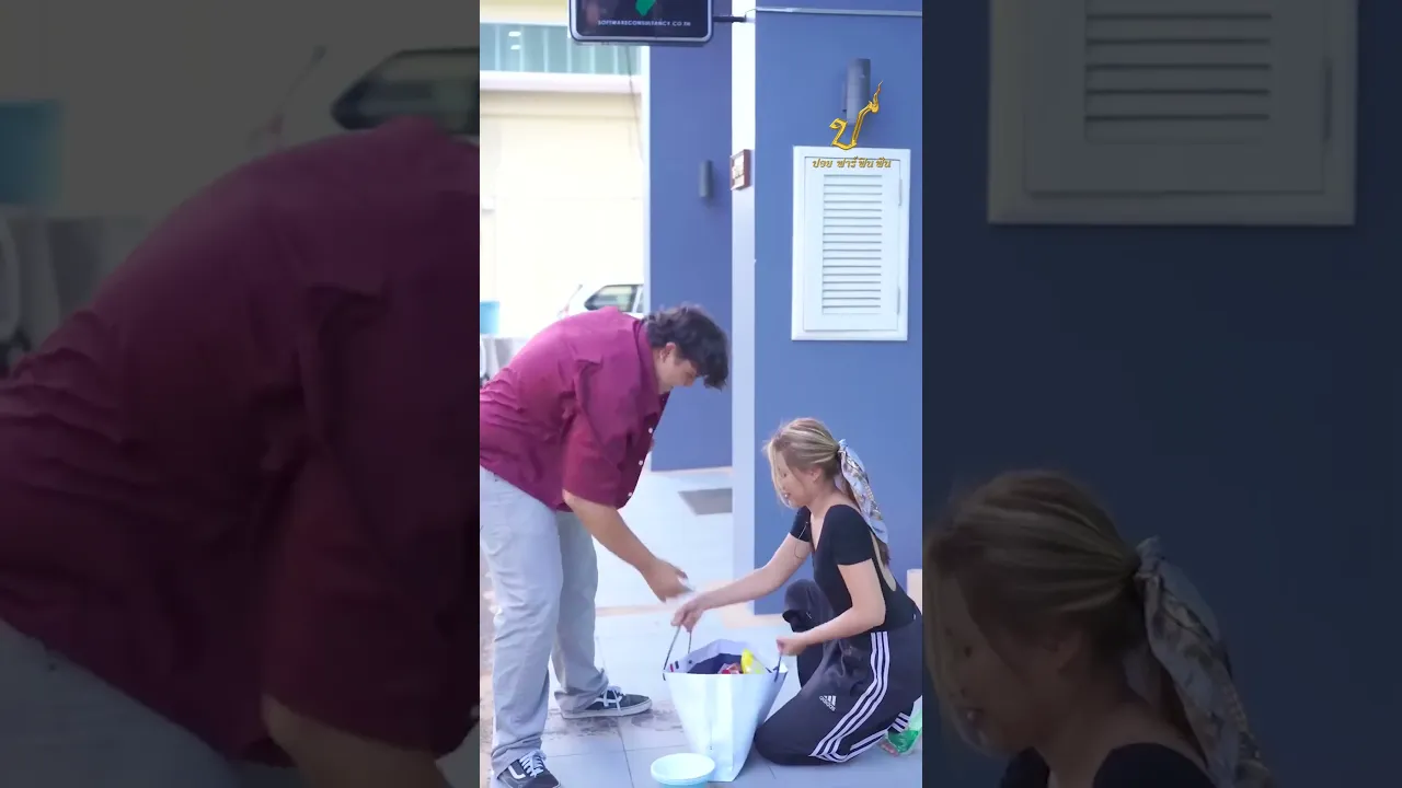 How to shoplift like a pro Ep.4 #shortfilm #socialcommentaryshortfilm #fyp poster