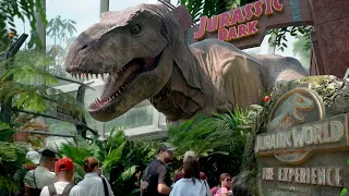A MASSIVE JURASSIC DINOSAUR Experience In Singapore! | Universal and Gardens by the Bay