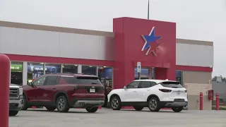 Arkansas lottery player claims massive 1 8B Powerball jackpot