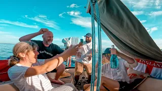 A week with NON SAILORS living onboard | Family time in Palma | EP 54