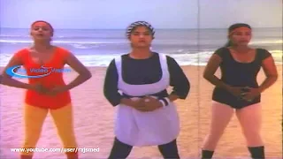 tamil song iniya uravu poothathu sikkendra aadaiyil sittukkal aadattum