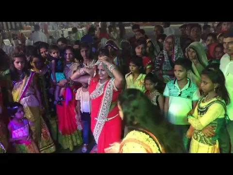 Download MP3 Mujhe Naulakha Manga De Re O Saiya Diwane Tujhe Seene Se Laga Lungi O Saiya Diwane 2019 new dance