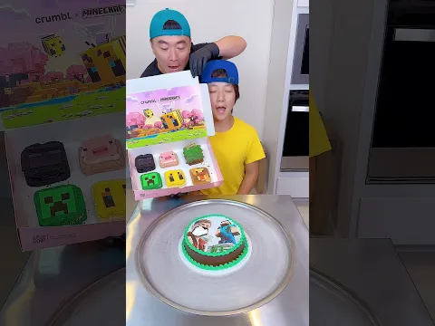 Minecraft Crumbl Cookies vs Cake ice cream challenge!🍨 #fyp #funny by Ethan Funny Family