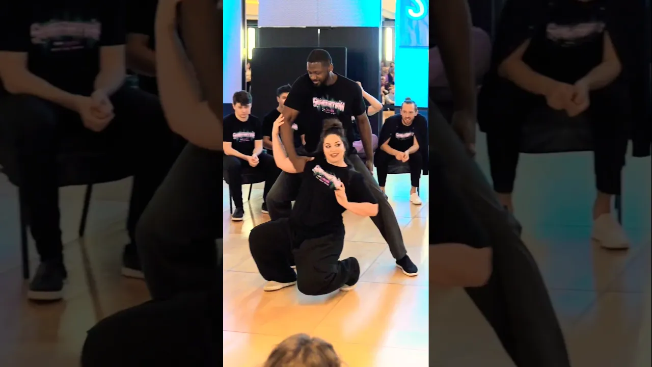 This song makes us light up 😍🤩😍 #michaeljackson #improv #westcoastswing