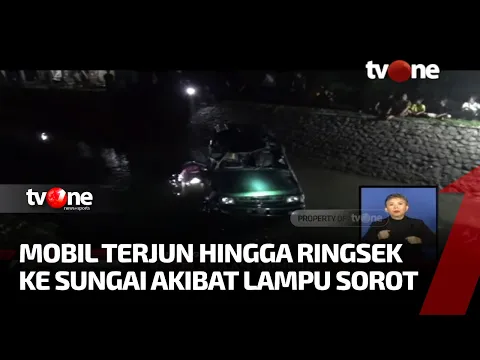 Diduga Terganggu Lampu Sorot, Sebuah Minibus Berpenumpang 11 Orang Terjun Ke Sungai