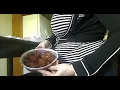 Azismiss eats
