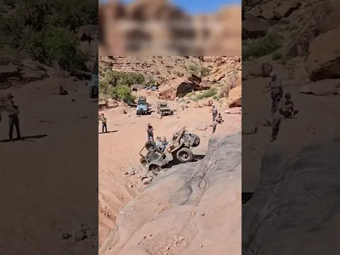 Old jeep Offloading￼🔥