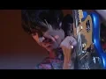 Download Lagu Johnny Marr (The Smiths) there is a light that... live 4K