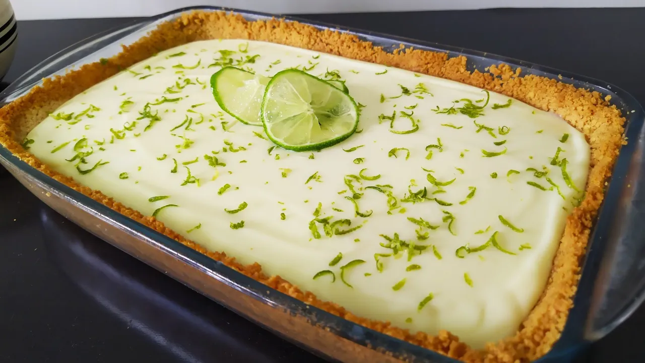 TORTA ALEMÃ SIMPLES E FÁCIL I SOBREMESA DE NATAL