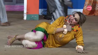 saima khan stage performance ghut ghut pee jani naseebo lal punjabi song smb