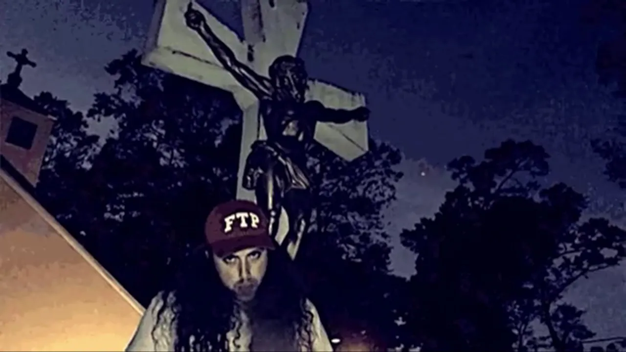 $UICIDEBOY$ x POUYA - RUNNIN' THRU THE 7TH WITH MY WOADIES (slowed + reverb) $UICIDEBOY$ x POUYA - RUNNIN' THRU THE 7TH WITH MY WOADIES (slowed + reverb)
