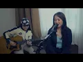 Download Lagu TAXI BAND - HUJAN KEMARIN COVER STEFHANI ADELIA