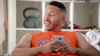 H E B with HOUSTON ASTROS CURBSIDE DELIVERY