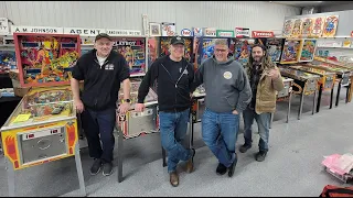 INSANE Retro Auction Pinball Machines Arcade Games Vintage Treasures Everywhere