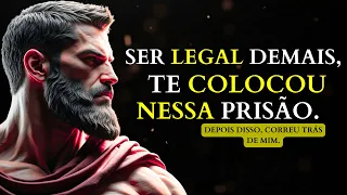 "Você Está Sendo Manipulado? O Estoicismo Ensina Como Virar o Jogo"
