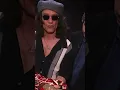 Download Lagu Eddie Van Halen toont zijn originele gitaar