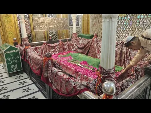 Hazrat Nizamuddin Auliya Dargah Live from Delhi