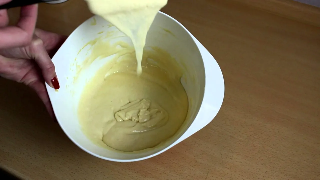 Erdbeer – Pancake Torte (Torte mit Erdbeercreme). 