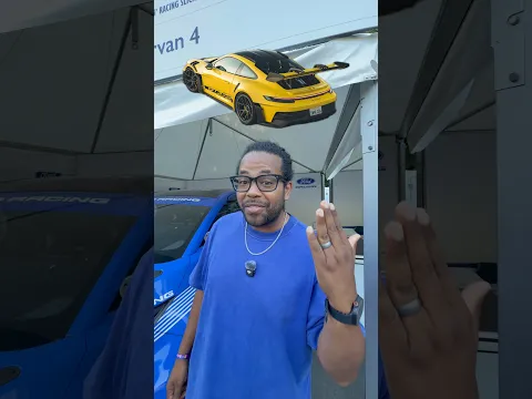 This minivan is faster on track than a Porsche 911 GT3 RS. 🤯