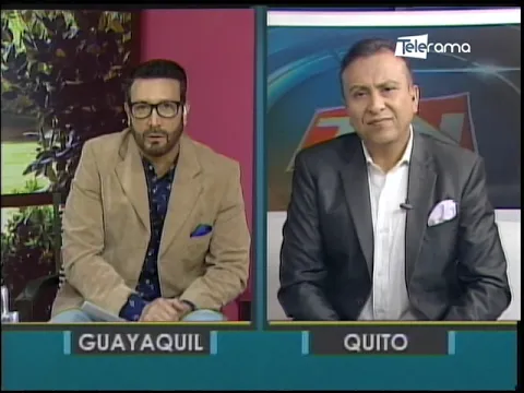 Captan a pareja en moto con niña sin casco