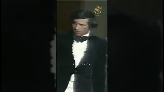 نظرات سعيد صالح ليونس شلبي تموتك ضحك اضحك مع اسد اليافعي سعيد صالح يونس شلبي مدرسة المشاغبين 