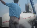 Download Lagu ISLAND GAS TANKER TUMAGILID SA EDSA-TRAMO FLYOVER