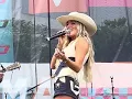 Mackenzie Carpenter performing “I Wish You Would” at CMA Fest ‘25. 