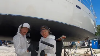 Applying TOTALBOAT multiseason ANTIFOULING on a SAILBOAT…DO IT YOURSELF BOATWORKS – Ep. 159