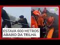 Download Lagu Vídeo mostra o momento em que corpo de brasileira é retirado de vulcão na Indonésia
