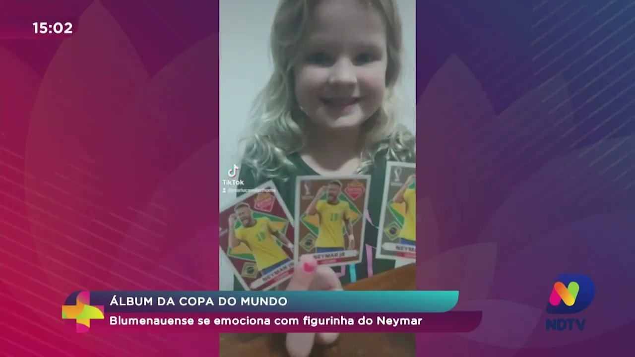 Álbum da Copa do Mundo: blumenauense se emociona com figurinha do Neymar