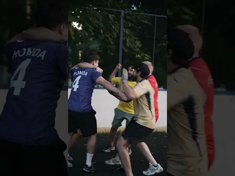 «Футбик» 18 серия 🔥⚽️Двор на двор, район на район. Чья команда сильнее - ставки высоки.
