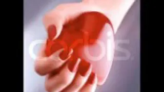 لو كل العالم منعوني دندنها