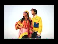 Una noche en Caracas Rawayana & Bomba Estereo