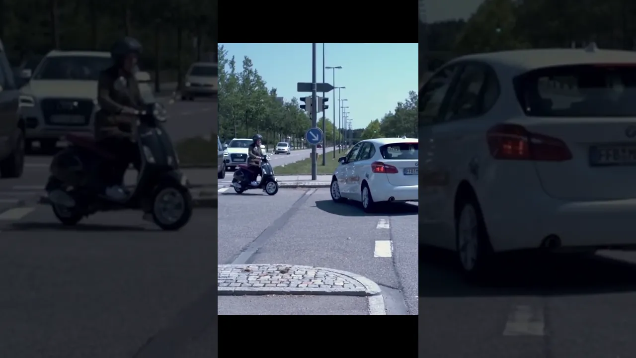 Richtig linksabbiegen #fahrschule #f&uuml;hrerschein